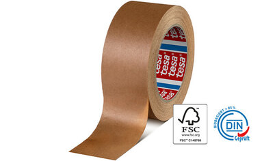 Freigestelltes Bild des nachhaltigen, FSC-zertifizierten und biobasierten Papier-Packband tesa® 60408.